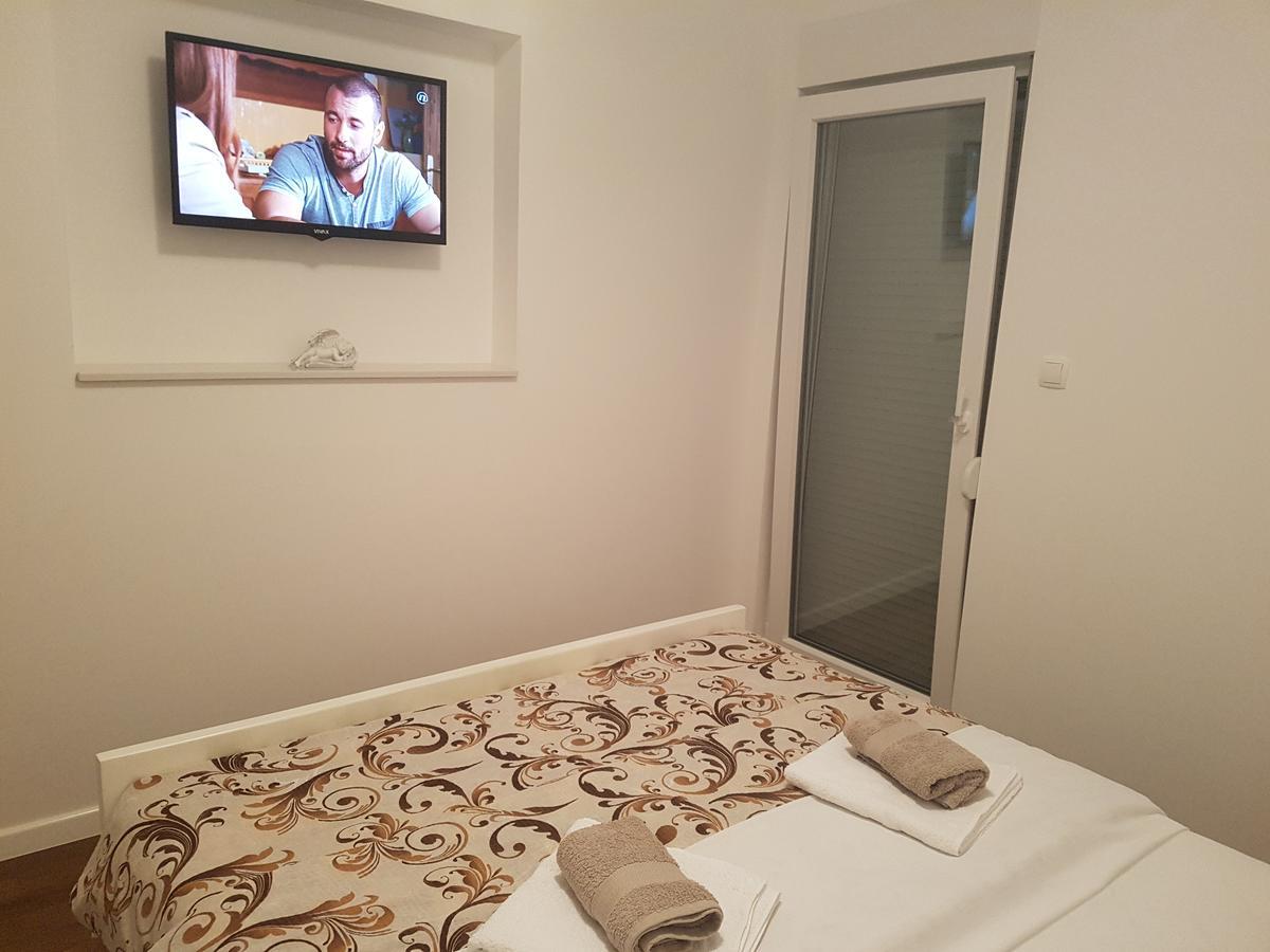 Apartman Lora Ljubuški Εξωτερικό φωτογραφία